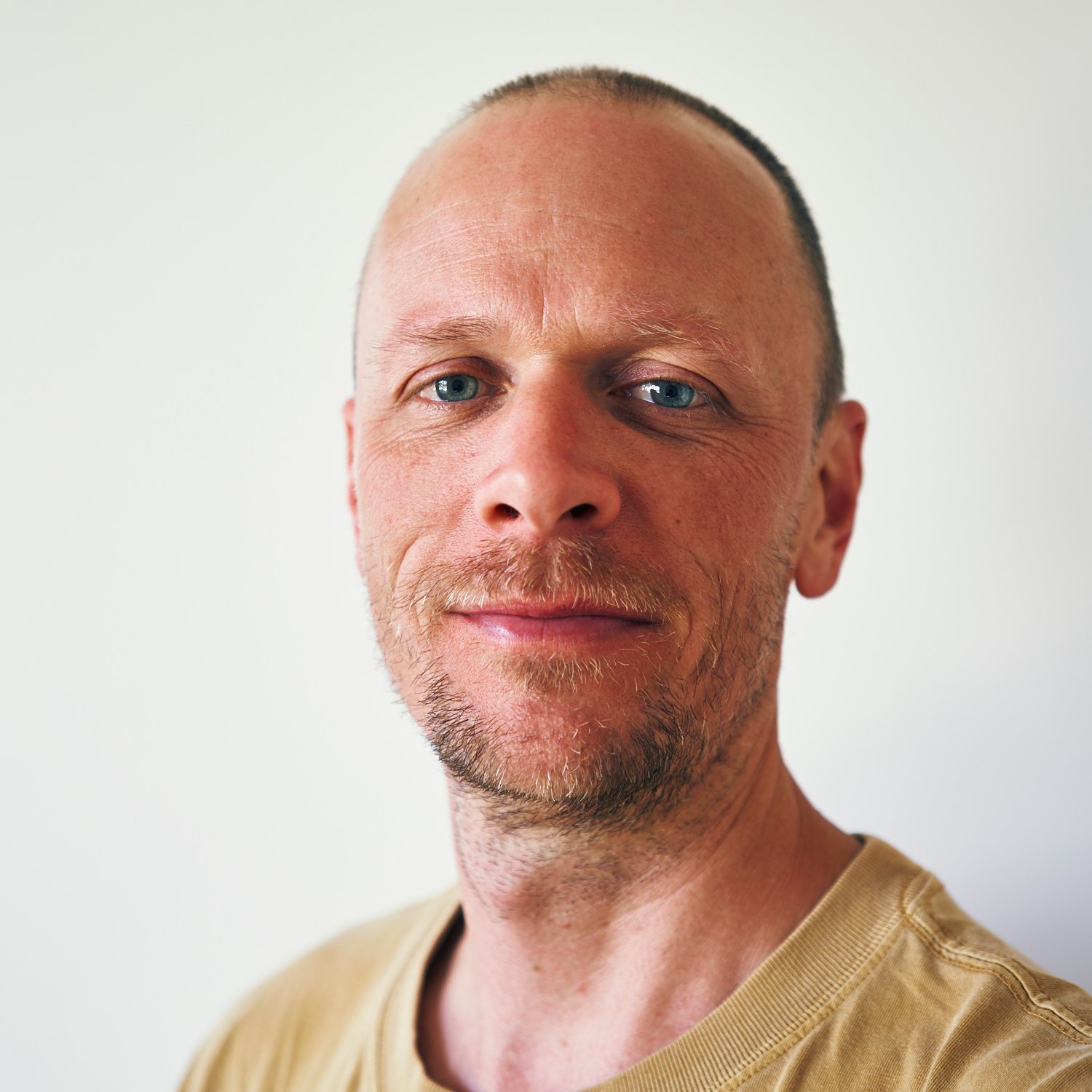 Simon Wicks
